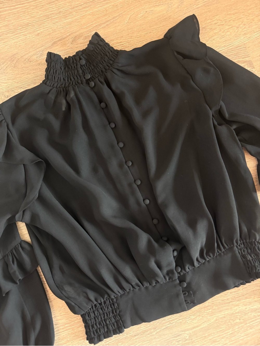 Frame Ruffle High-Neck Blouse - Picture 5 of 6